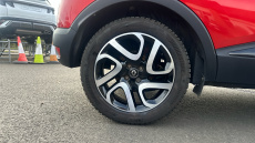 Renault Captur 1.2 TCE Dynamique S Nav 5dr Petrol Hatchback